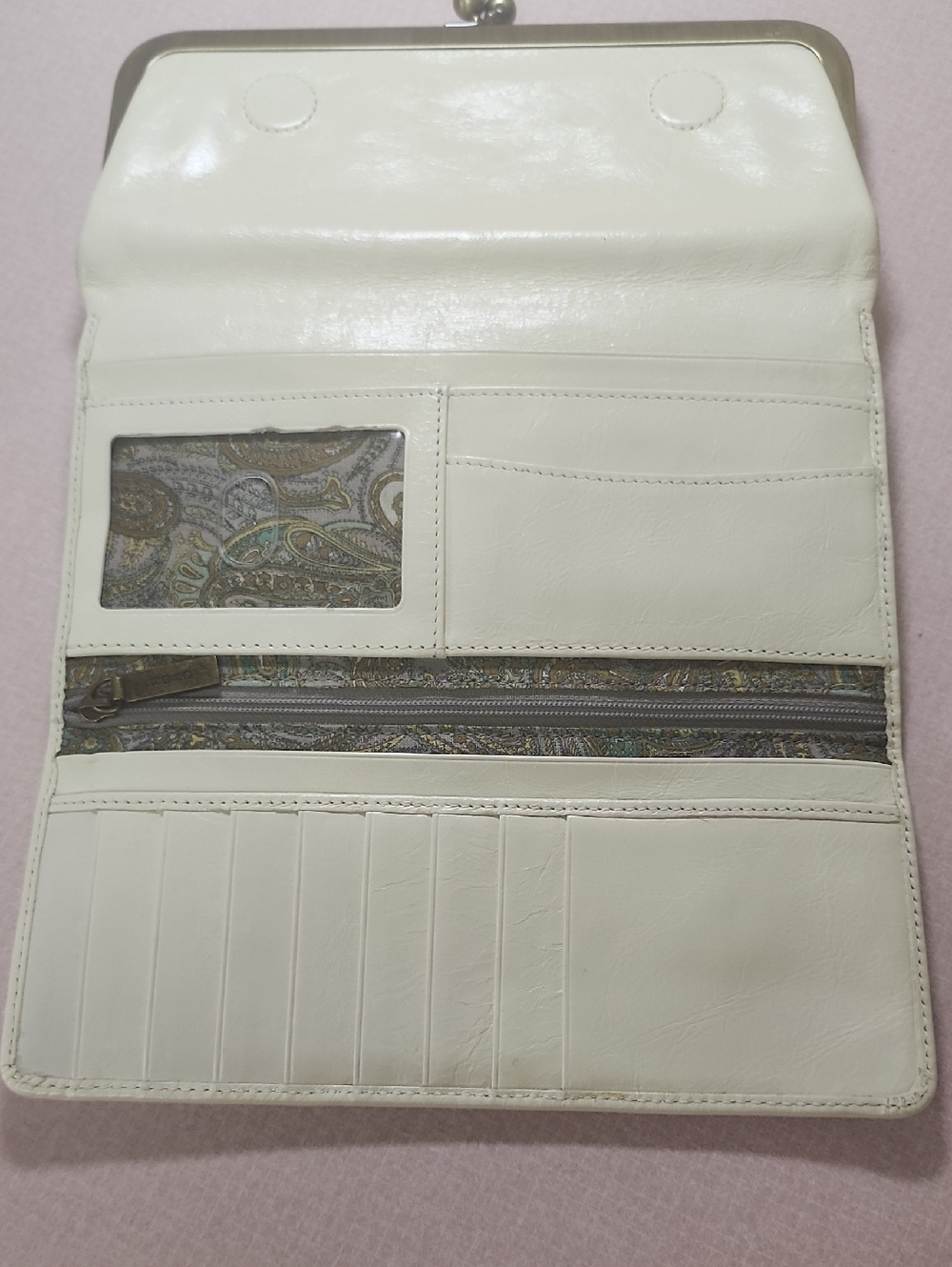 HOBO Cream Leather Wallet Clutch with Paisley Lining Vintage RACHEL Design